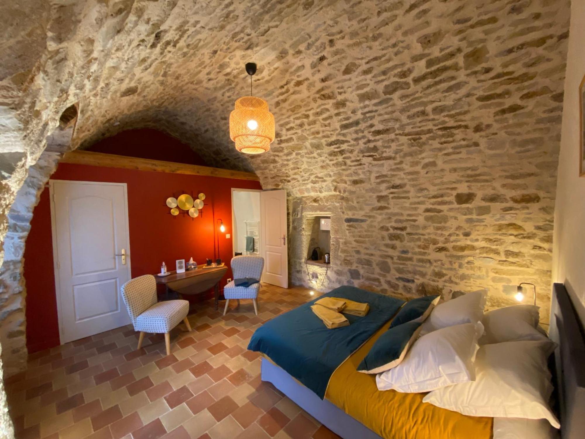 Les Caselles, Gite Et Maison D'Hotes Saint-Beauzely Exterior photo